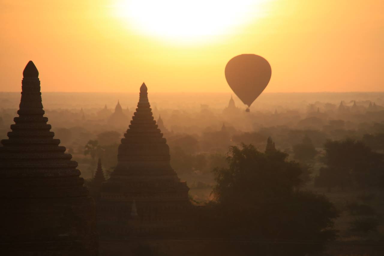 ミャンマー　観光　Myanmar Bagan ミャンマー　バガン