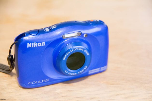 6歳 子ども　誕生日　プレゼント　カメラ　Nikon Coolpix W100