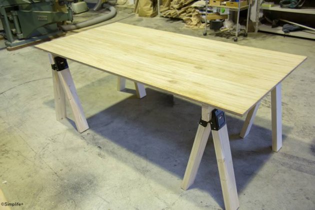 DIY　テーブル　作業台　ソーホース